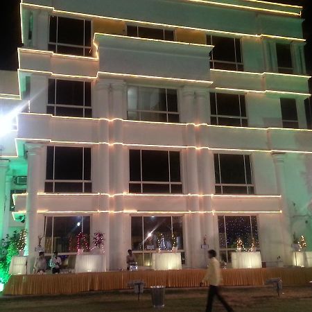 Sanskar Upvan โบปาล ภายนอก รูปภาพ